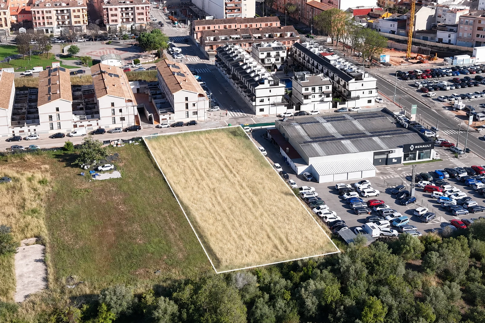 Plot 2 — 2,213 m²